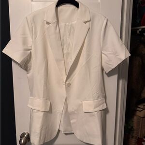 Women's Short-Sleeve White Blazer Jacket
